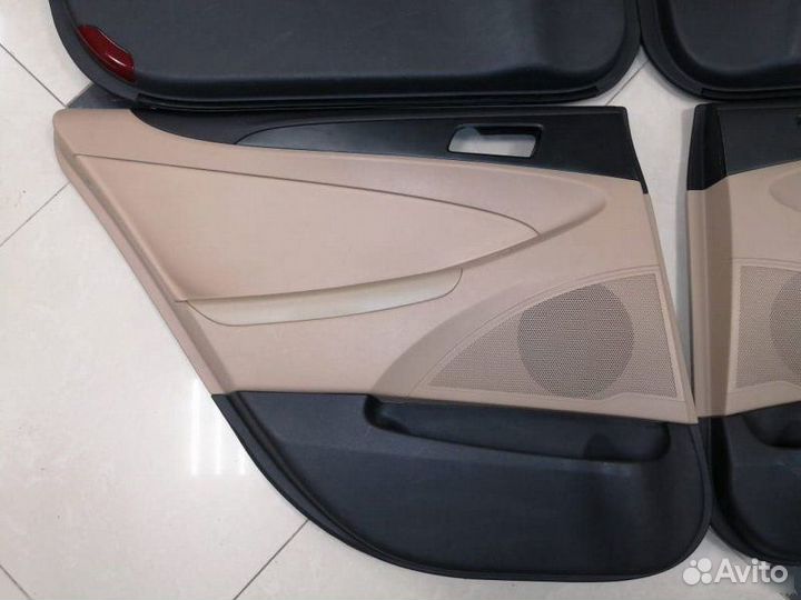 Комплект обшивок дверей Hyundai Sonata YF G4KJ