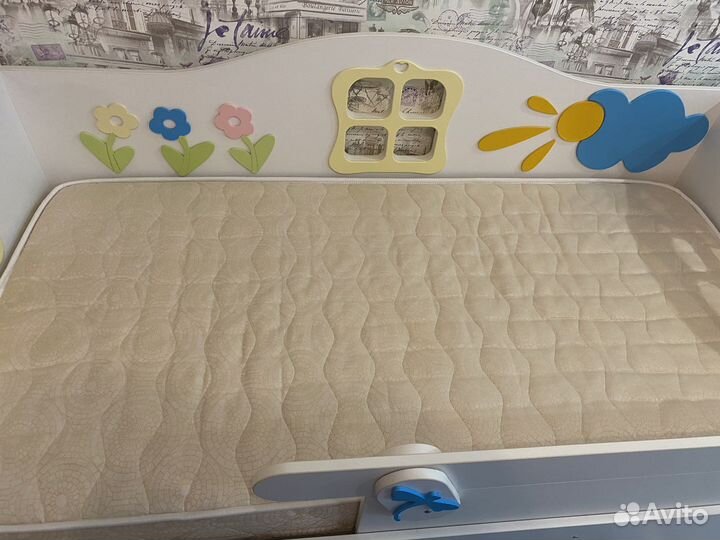 Кровать детская