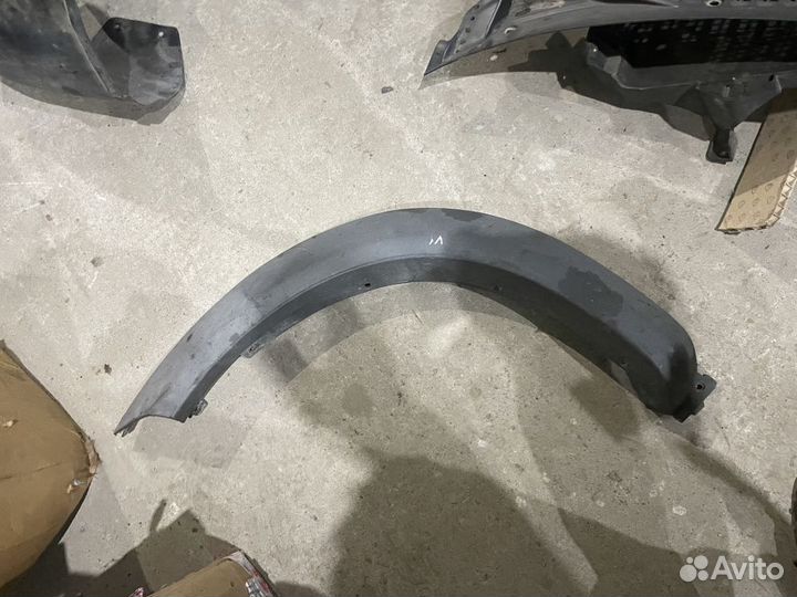 Накладка заднего крыла правая land rover freelande