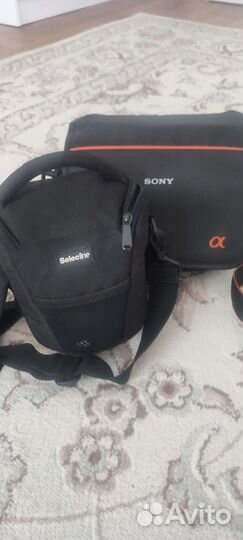 Зеркальный фотоаппарат Sony SLT-A37