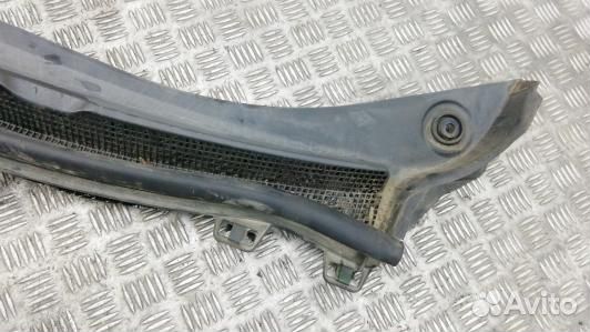 Накладка декоративная (жабо, дождевик) chevrolet c