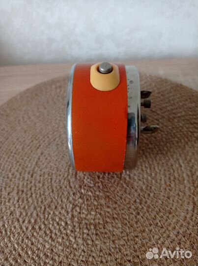 Часы будильник СССР Севани