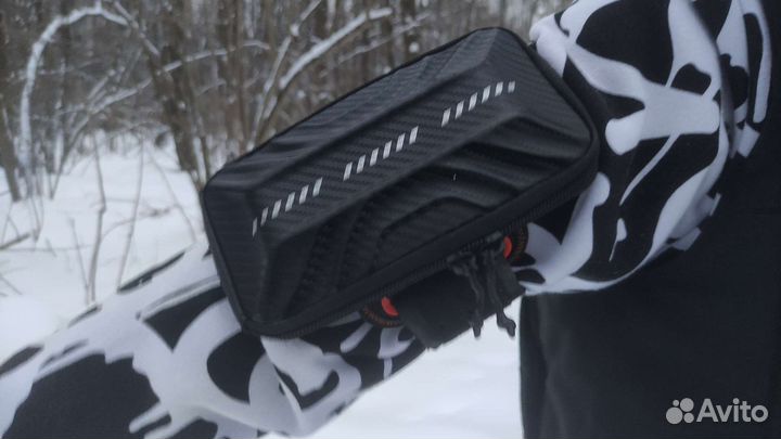 Чехол для телефона на руку