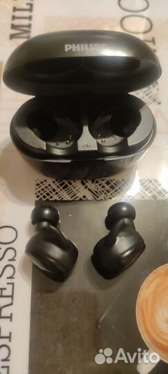 Беспроводные наушники philips