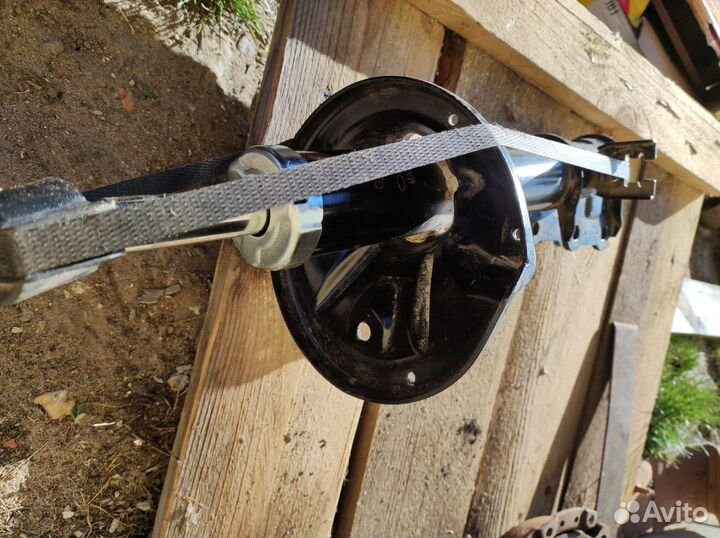 Амортизатор задний правый газовый Onnuri gsah-053