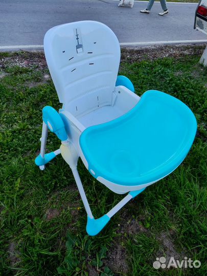 Стул для кормления детей