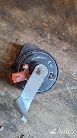 Звуковой сигнал рено каптюр