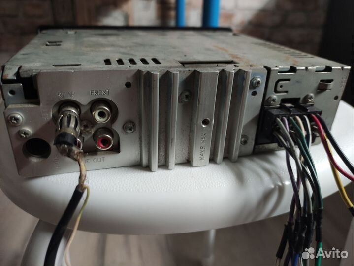 Магнитола JVC KD-G747 дисковая