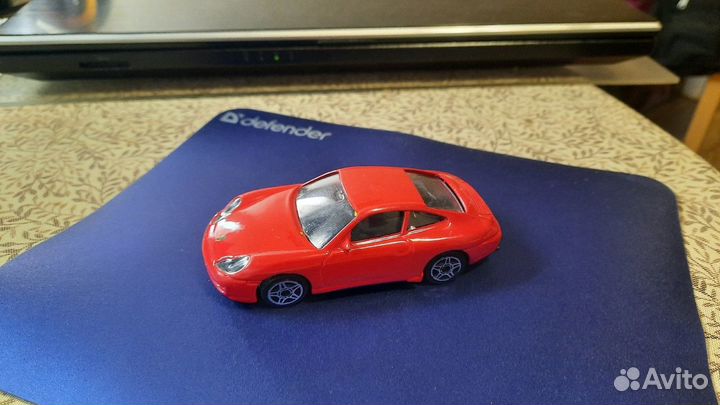 Porsche carrera 911 BBurago, 1-43