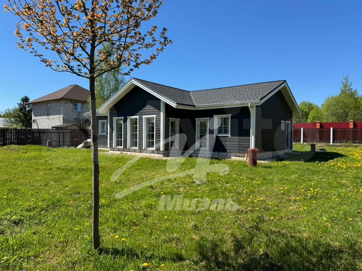 Дом 140 м² на участке 9 сот.