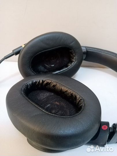 Наушники накладные Sony MDR-1AM2/BQ