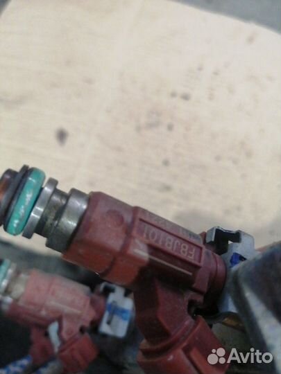 Топливная форсунка Nissan March K12 CR12