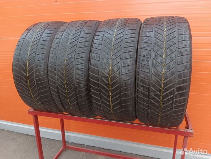 Vredestein Wintrac Xtreme S 285/40 R22 110W