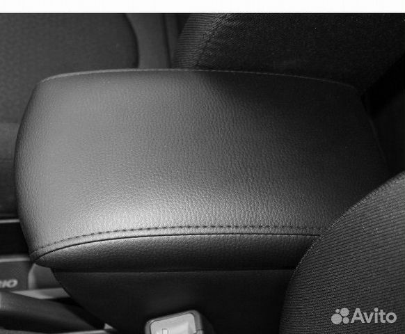 Подлокотник на Лада Ларгус