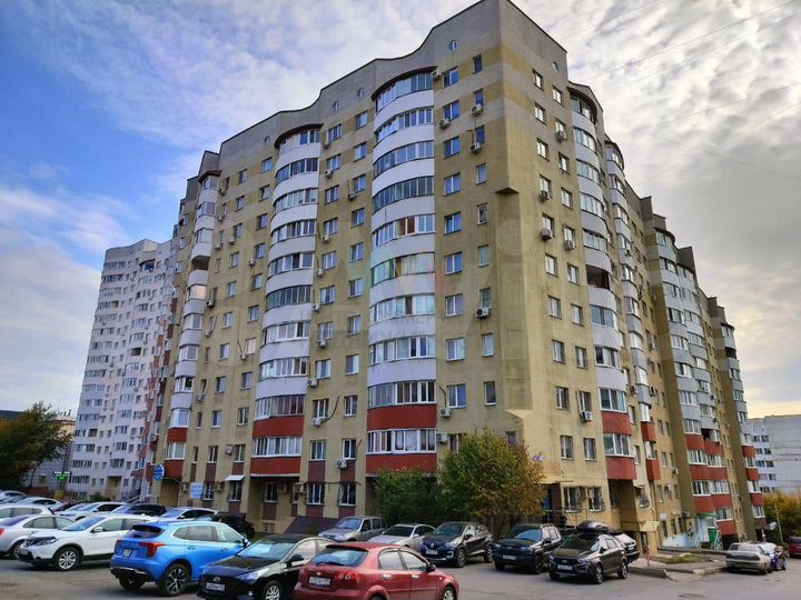 Офис на Российской 331 м2