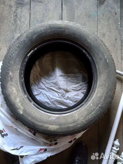 Lassa Snoways Era 215/65 R16 98