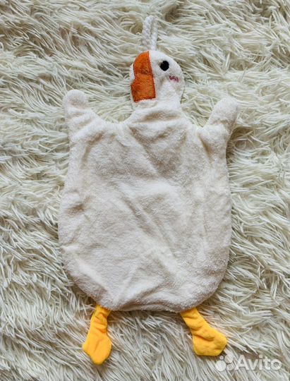 Полотенце-гусь махровое на петельке для рук детям