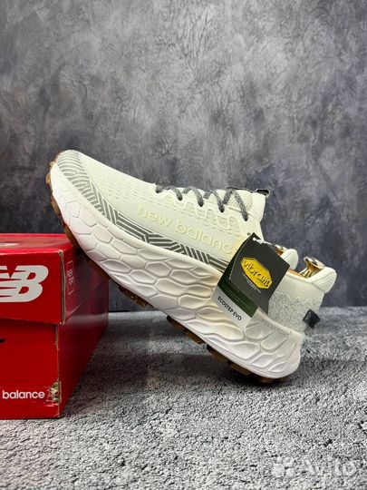 Кроссовки New Balance white