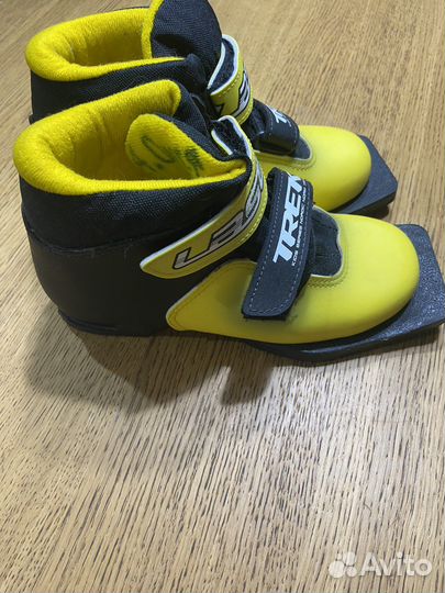 Лыжные ботинки детские 33 размер