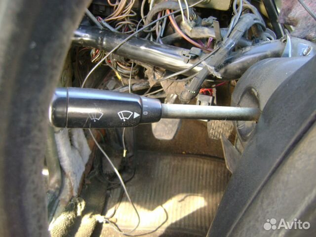 Переключатель поворотов на Мерседес 190(W 201)