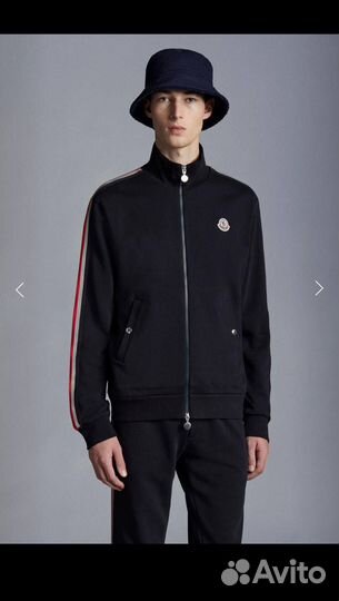 Спортивный костюм Moncler