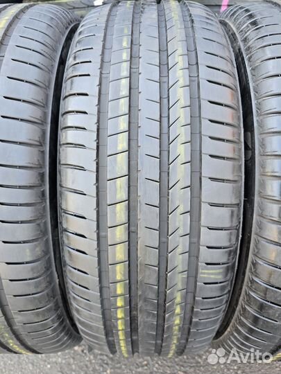 Bridgestone Alenza 001 235/55 R20 102V