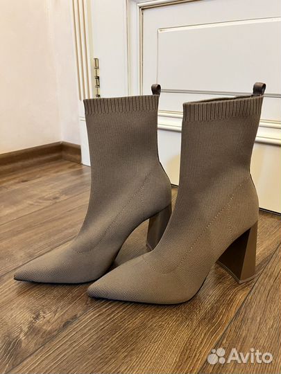 Ботильоны zara