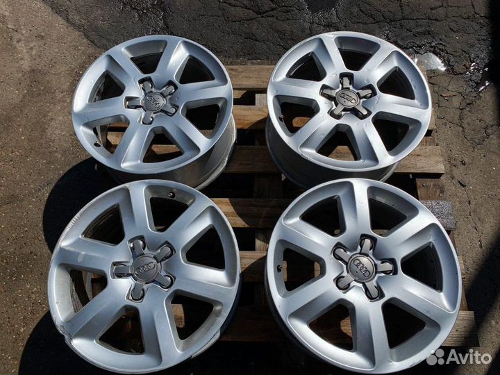 Комплект литых дисков R18x8 5x130 Audi Q7 4L