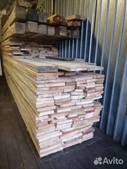 Доска обрезная, щит деревянный, пиломатериал
