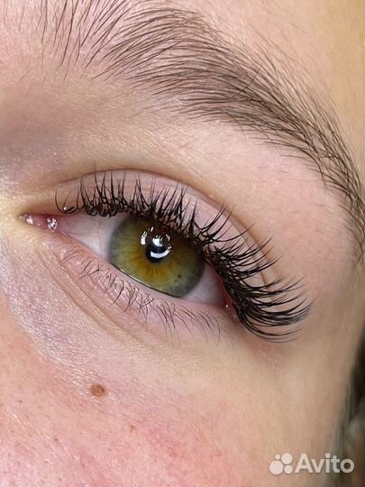 Наращивание ресниц на дому