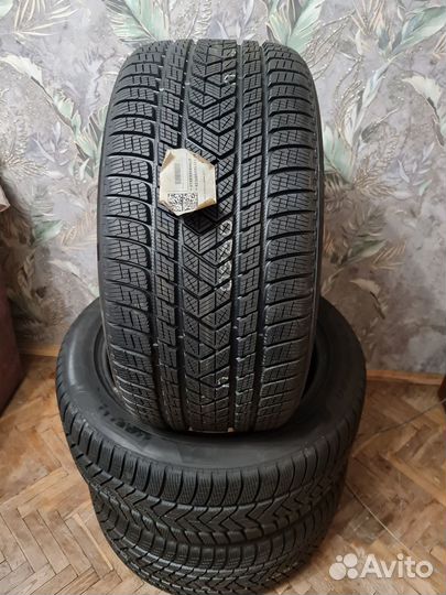 Pirelli Scorpion Winter 275/45 R20 и 305/40 R20 112V