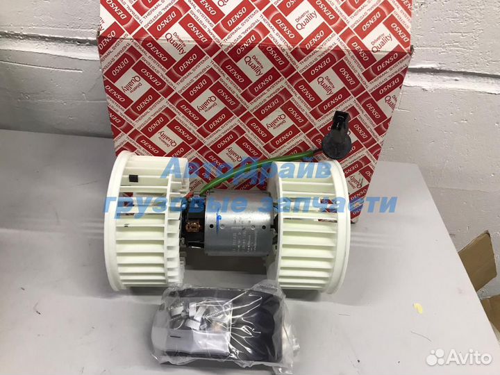 Моторчик отопителя Ивеко Стралис 42553954