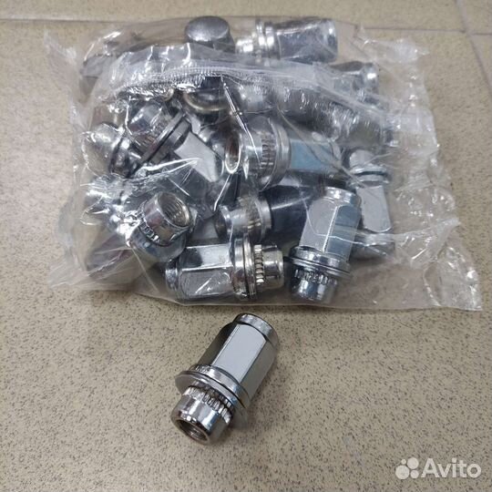 Гайка колеса M12x1.5