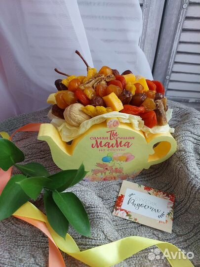 Съедобные букеты из сухофруктов и орехов