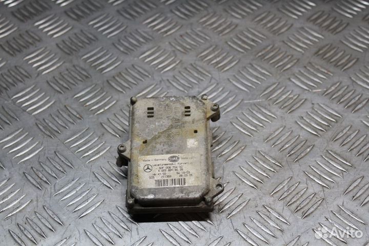 Блок розжига ксенона Mercedes-Benz CLS-класс