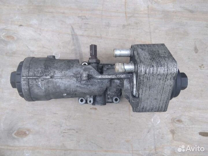 Корпус масляного фильтра VW Passat b6