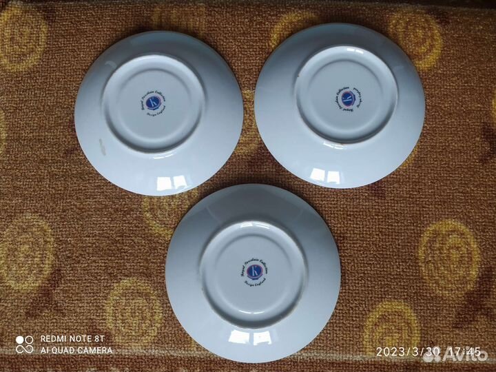 Чайные блюдца