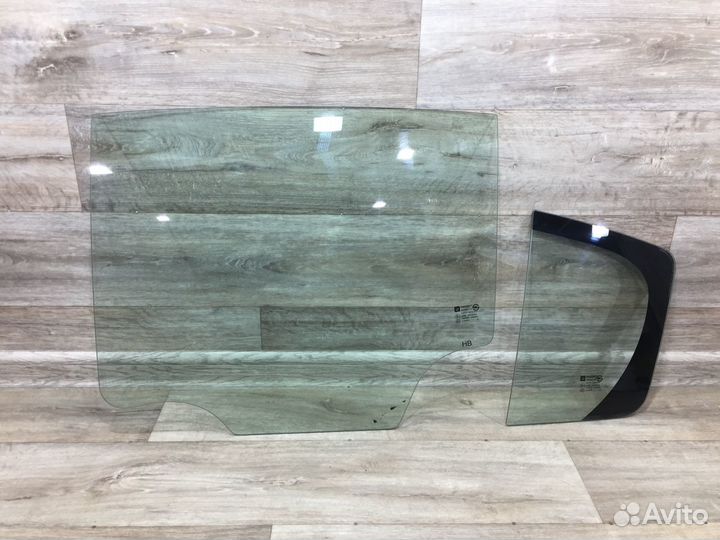 Стекло заднее левое Chevrolet Cruze хэтчбек / Круз