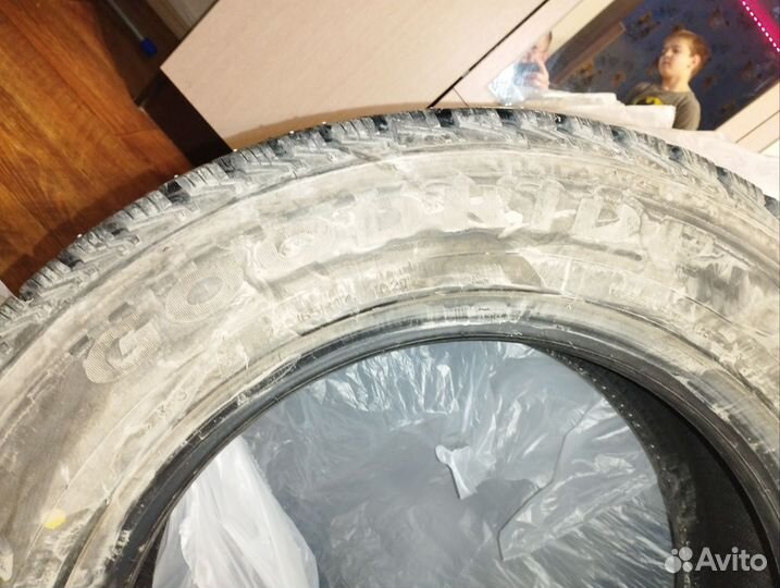 Kumho 823 Power Guard AT 225/65 R17 103T