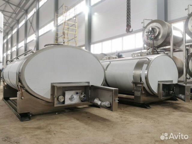 Термос для молока,автоцистерна 1000л,молоковоз