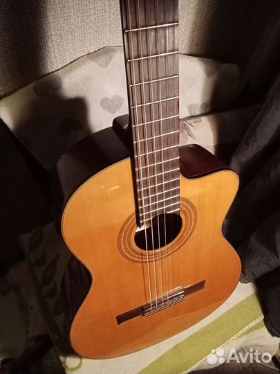 Гитара электроакустика