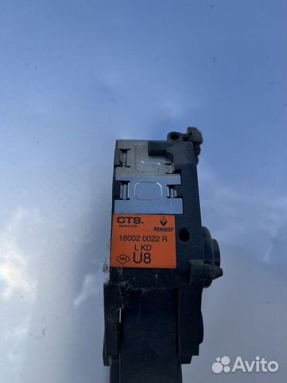 Renault megane 3 педаль газа