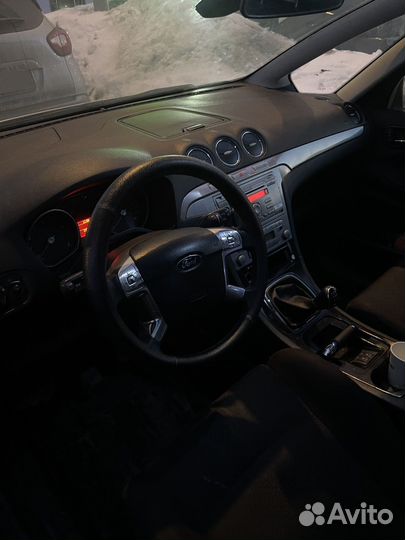 Ford S-MAX 2.0 МТ, 2006, 230 000 км