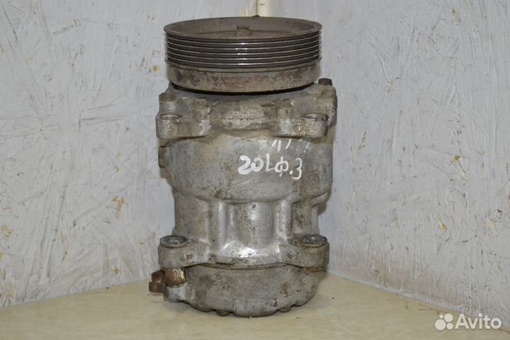 Компрессор кондиционера Volkswagen Golf 3