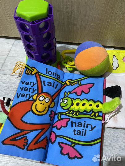 Разные игрушки детские