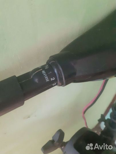 Лодочный электро мотор