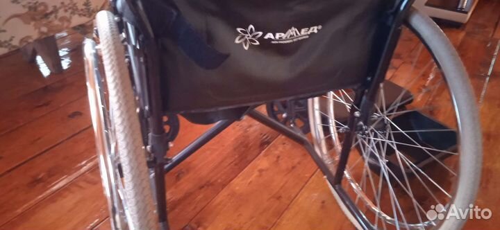 Коляска инвалидная