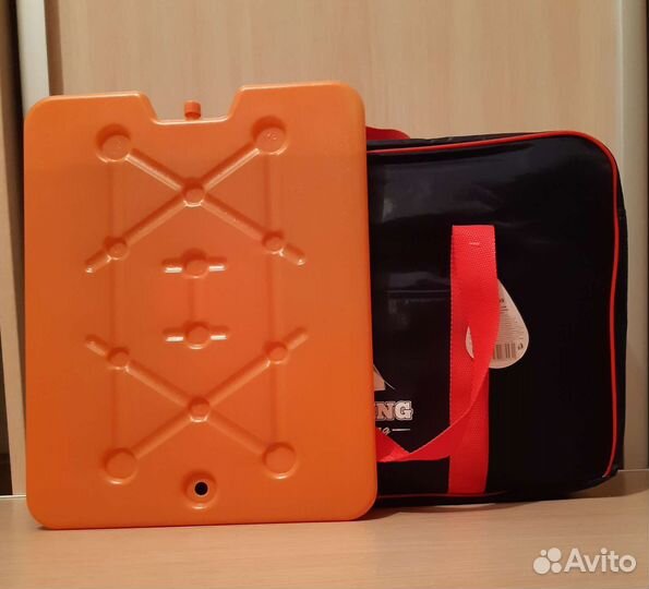 Новая термосумка (20л) и 2 элемента