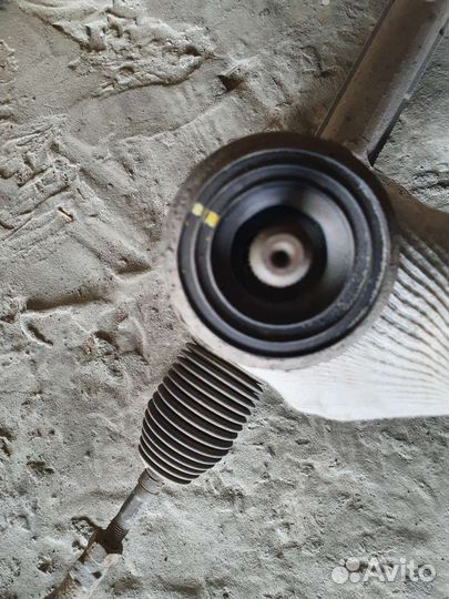 Продам рулевую рейку б/у под ремонт