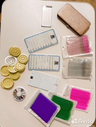 Материалы для наращивания ресниц